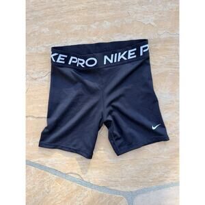 Nike Pro Women's Black Shorts Size XL CZ9831